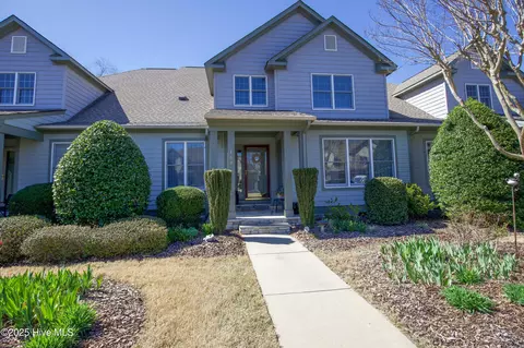 168 Starland Ln, Southern Pines, NC 28387