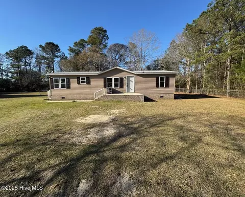 9375 Merrywood Dr NE, Leland, NC 28451