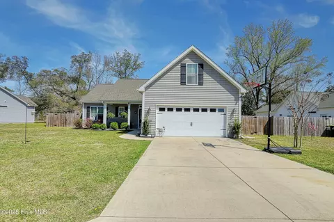 1393 Gracies Way NE, Leland, NC 28451