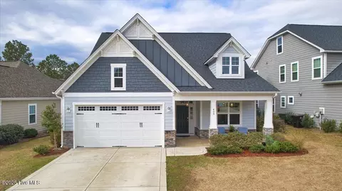 409 Kerr Lake Rd, Aberdeen, NC 28315