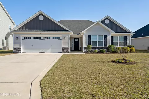 287 Crossroads Store Dr, Jacksonville, NC 28546