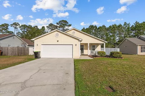 439 Spring Dr, Jacksonville, NC 28540