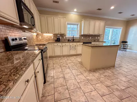 152 Lee Rogers Rd, Hubert, NC 28539 photo 12