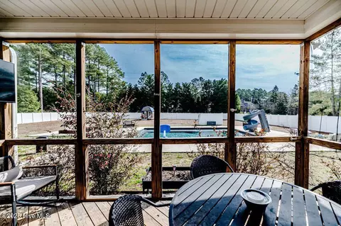 Exterior - 40 Windmere Rd, Pinehurst, NC 28374 photo 9 of 10