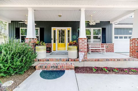 Exterior - 40 Windmere Rd, Pinehurst, NC 28374 photo 4 of 10