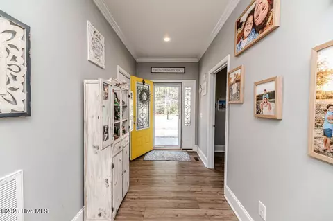 Entry Way - 40 Windmere Rd, Pinehurst, NC 28374 photo 2 of 10