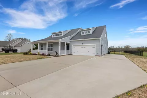 117 NW River Dr, Moyock, NC 27958