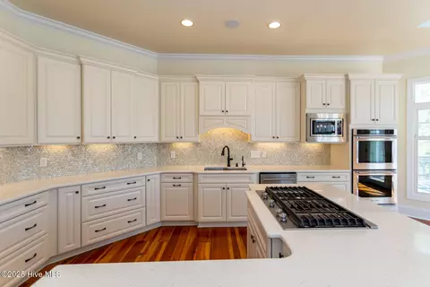 Kitchen - 30 Royal Dublin Downs, Pinehurst, NC 28374 photo 4 of 4