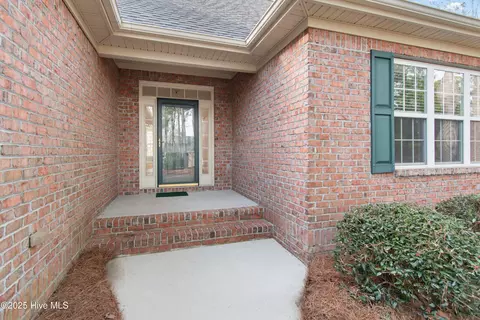 102 E Sanderling Cir, Hampstead, NC 28443 photo 3