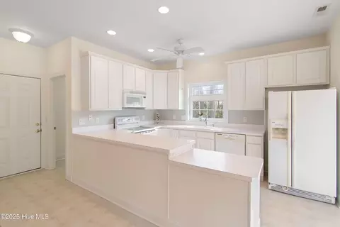 102 E Sanderling Cir, Hampstead, NC 28443 photo 21
