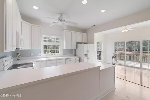 102 E Sanderling Cir, Hampstead, NC 28443 photo 19