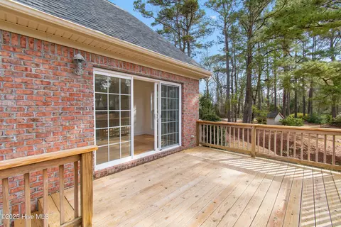 102 E Sanderling Cir, Hampstead, NC 28443 photo 30
