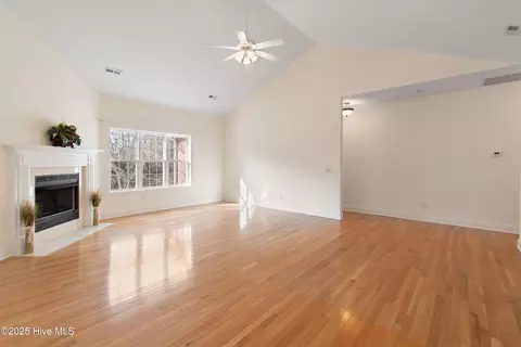 102 E Sanderling Cir, Hampstead, NC 28443 photo 7