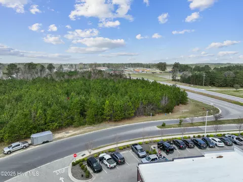 1130 Piney Green Rd, Jacksonville, NC 28546