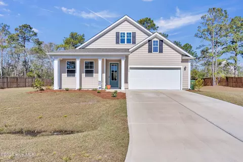 154 Evergreen Forest Ct, Sneads Ferry, NC 28460