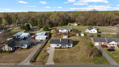 View/Area - 105 Olive Ln, Mount Olive, NC 28365 photo 3 of 3