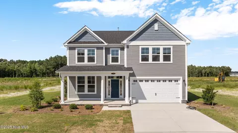 318 Arbormoor Ln, Moyock, NC 27958