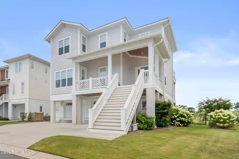 740 Waterstone Dr, Wilmington, NC 28411
