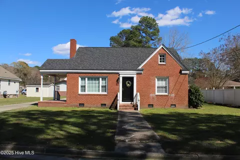 409 Roberts St, Ahoskie, NC 27910