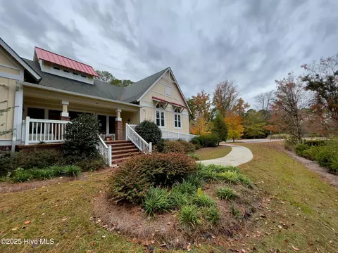 802 Mill Creek Dr, Minnesott Beach, NC 28510