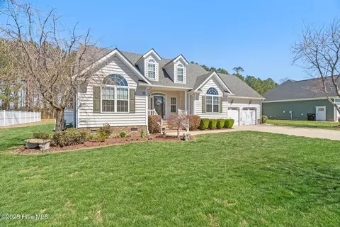118 Pleasant Dr, Elizabeth City, NC 27909