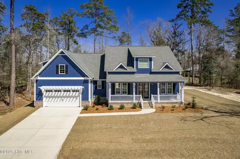 2425 Starling Ln, New Bern, NC 28562