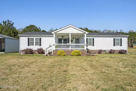 232 Erica Ln, Jacksonville, NC 28540