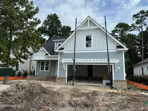 1462 Pinecroft Ln SE, Bolivia, NC 28422