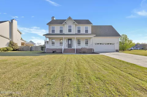 111 New Castle Dr, Jacksonville, NC 28540
