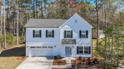 367 Heyward St, Shallotte, NC 28470