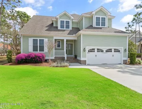 2824 Pine Forest Dr, Southport, NC 28461