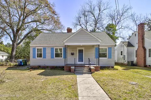 240 N 25th St, Wilmington, NC 28405