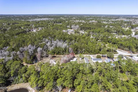 879 Boxwood Ln SW, Supply, NC 28462