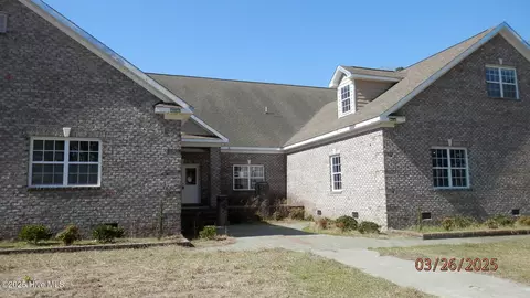 4501 Arthur Collier Rd, Evergreen, NC 28438
