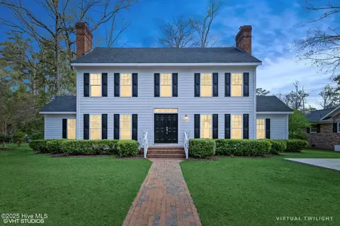 208 Elm St, Whiteville, NC 28472