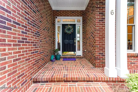 Exterior - 6 Sassafras Ln, Pinehurst, NC 28374 photo 2 of 9