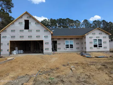 304 Giles Marshburn Rd, Burgaw, NC 28425