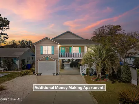 115 NE 38th St, Oak Island, NC 28465
