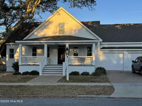 100 S 27th St, Morehead City, NC 28557