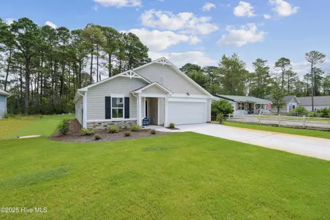 1111 Goldsboro Rd, Boiling Spring Lakes, NC 28461