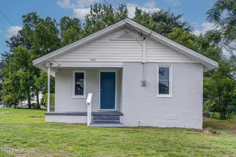 1505 Coleman St SE, Wilson, NC 27893