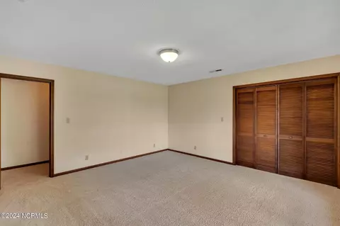 108 Inlet Ct, Hampstead, NC 28443 photo 31