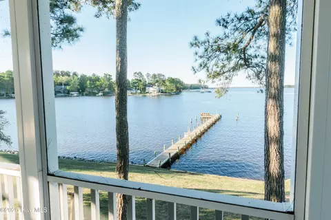 Exterior - 415 Handys Point Ln, Bath, NC 27808 photo 11 of 11