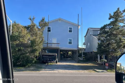 1097 Ocean Blvd W, Holden Beach, NC 28462