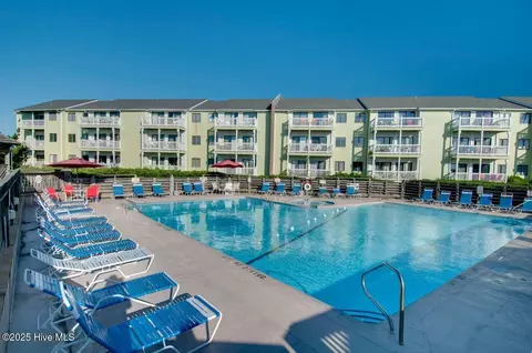 9201 Coast Guard Rd #A103, Emerald Isle, NC 28594
