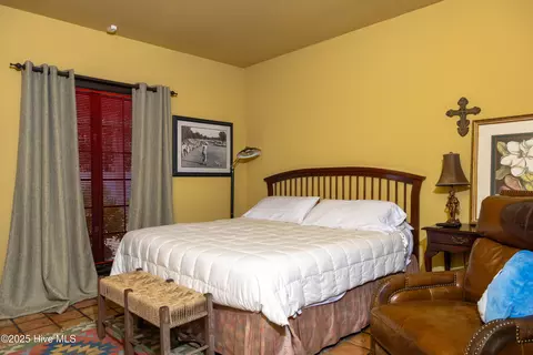 Bedroom - 903 Robert St, Windsor, NC 27983 photo 3 of 4