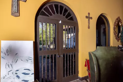 Entry Way - 903 Robert St, Windsor, NC 27983 photo 6 of 8