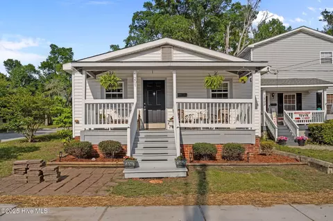 1201 S 5th Ave, Wilmington, NC 28401