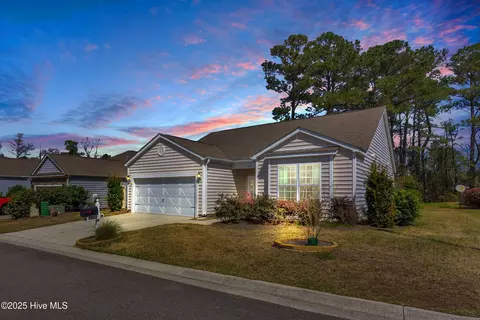 578 Wyre Ct, Leland, NC 28451