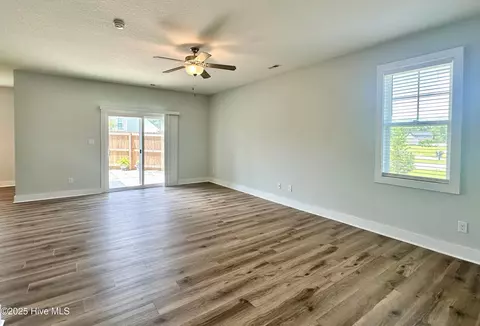 Living - 100 Baker Rd, Hubert, NC 28539 photo 3 of 3